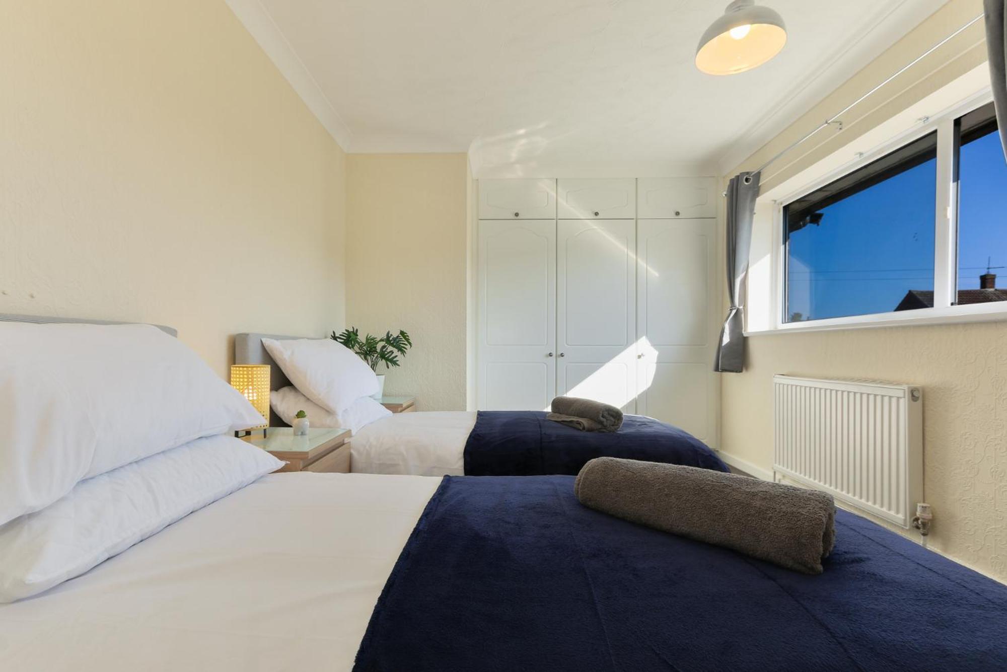 Leconfield Close - Comfy House And Free Parking Kingston upon Hull Eksteriør bilde