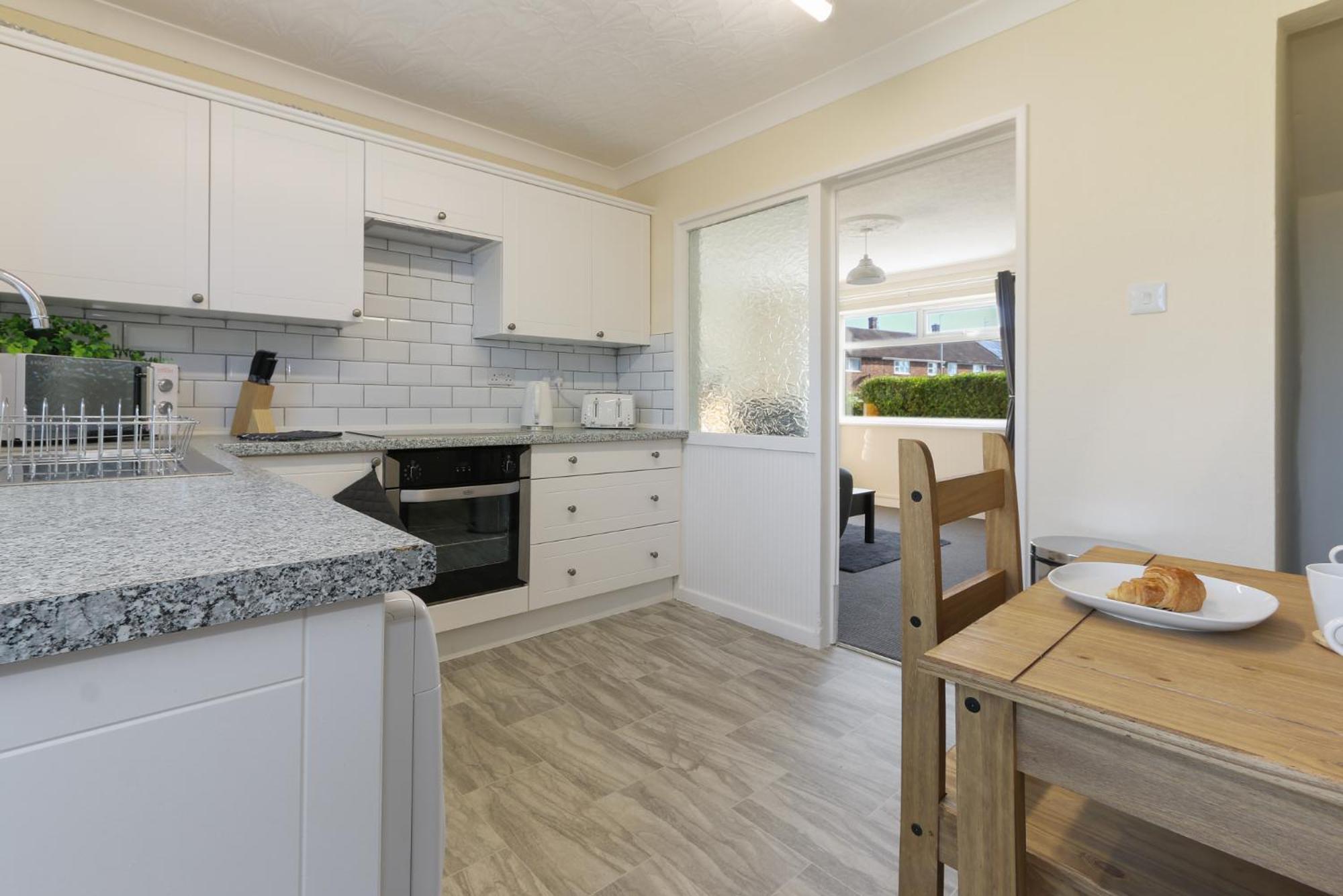 Leconfield Close - Comfy House And Free Parking Kingston upon Hull Eksteriør bilde