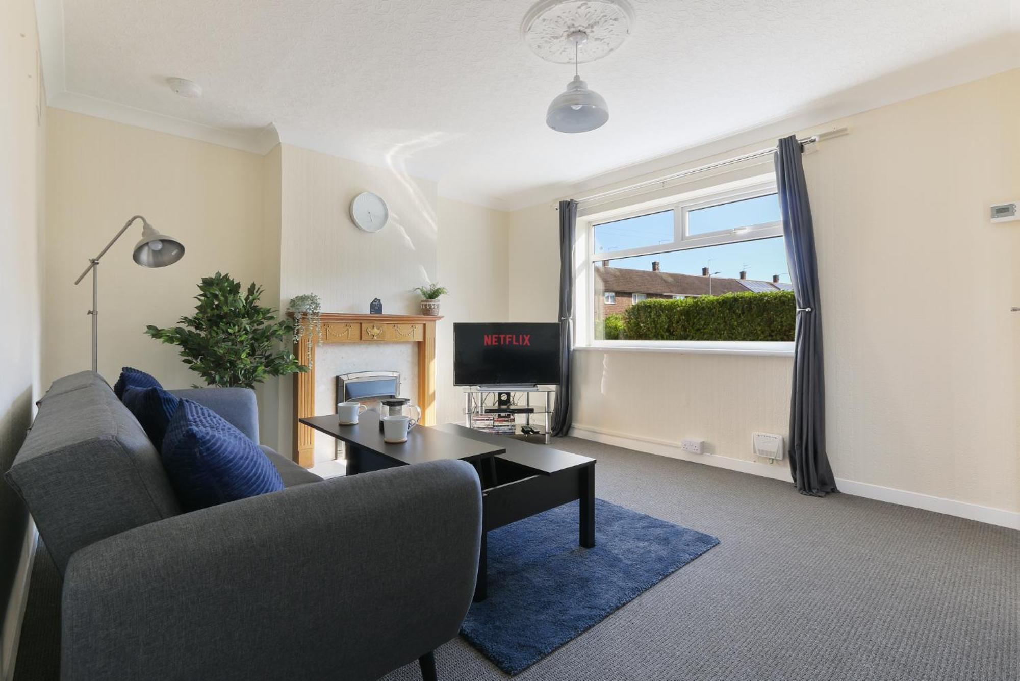 Leconfield Close - Comfy House And Free Parking Kingston upon Hull Eksteriør bilde