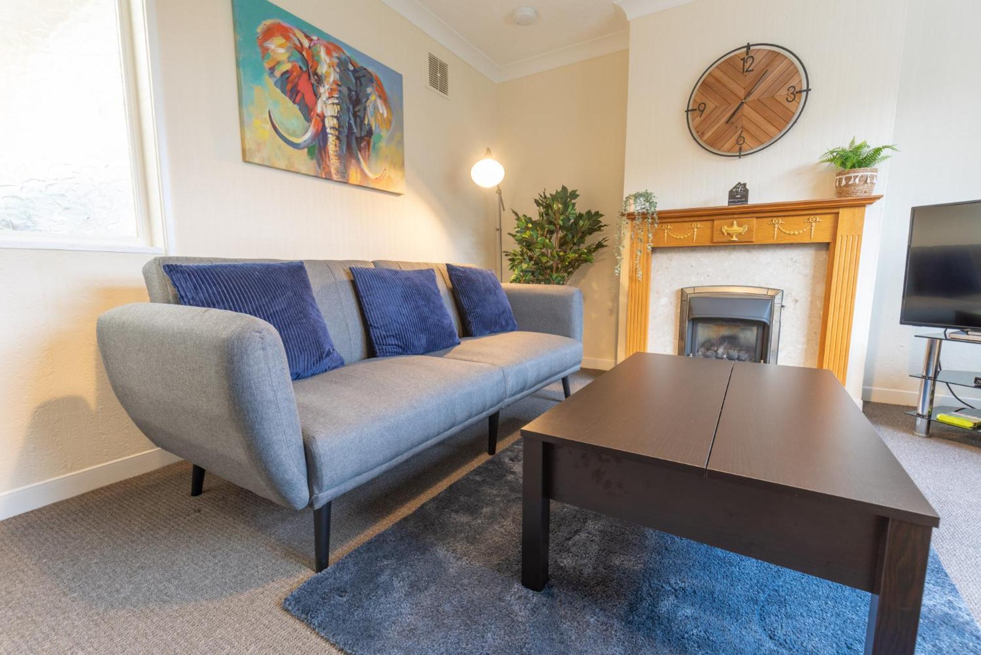 Leconfield Close - Comfy House And Free Parking Kingston upon Hull Eksteriør bilde