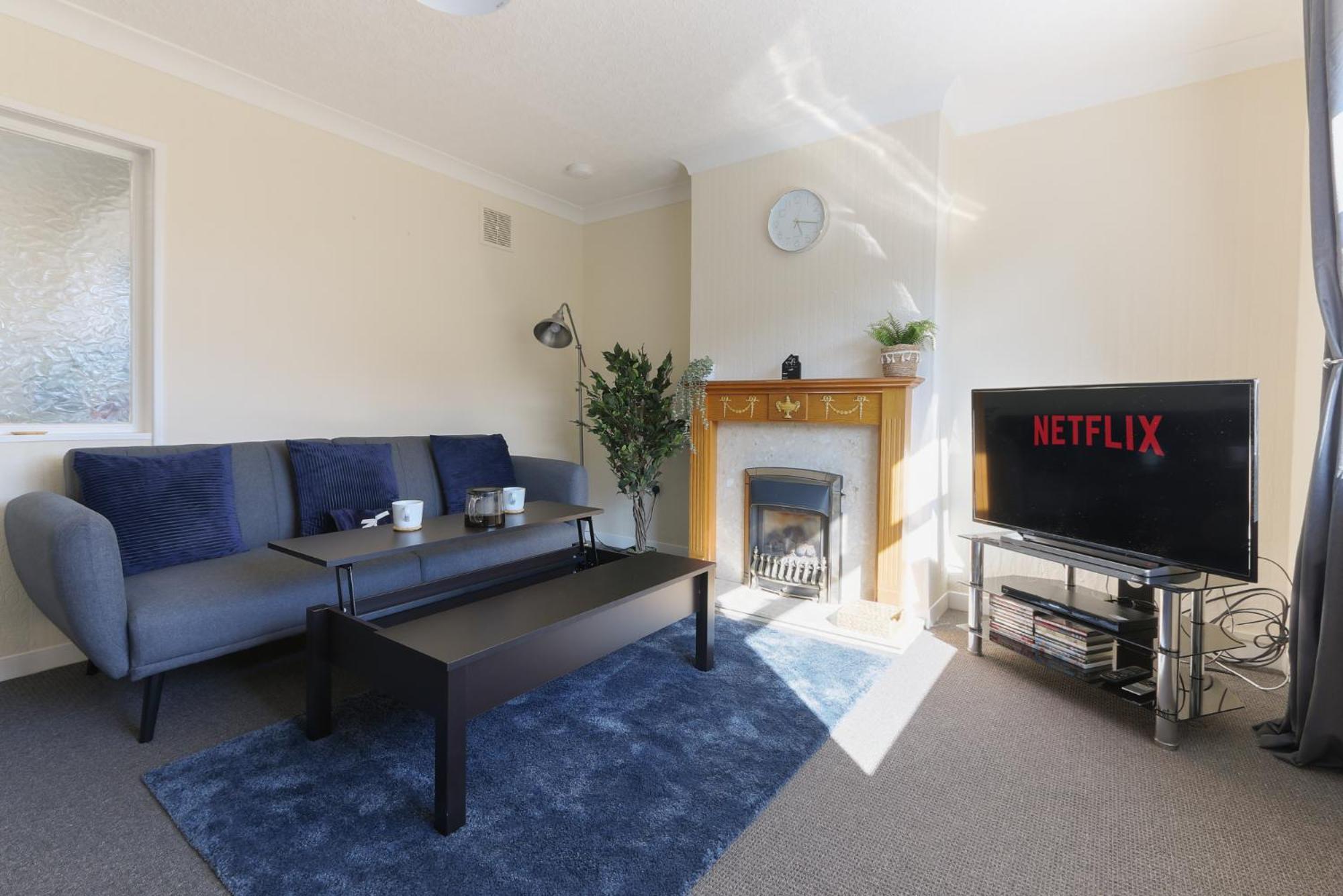 Leconfield Close - Comfy House And Free Parking Kingston upon Hull Eksteriør bilde